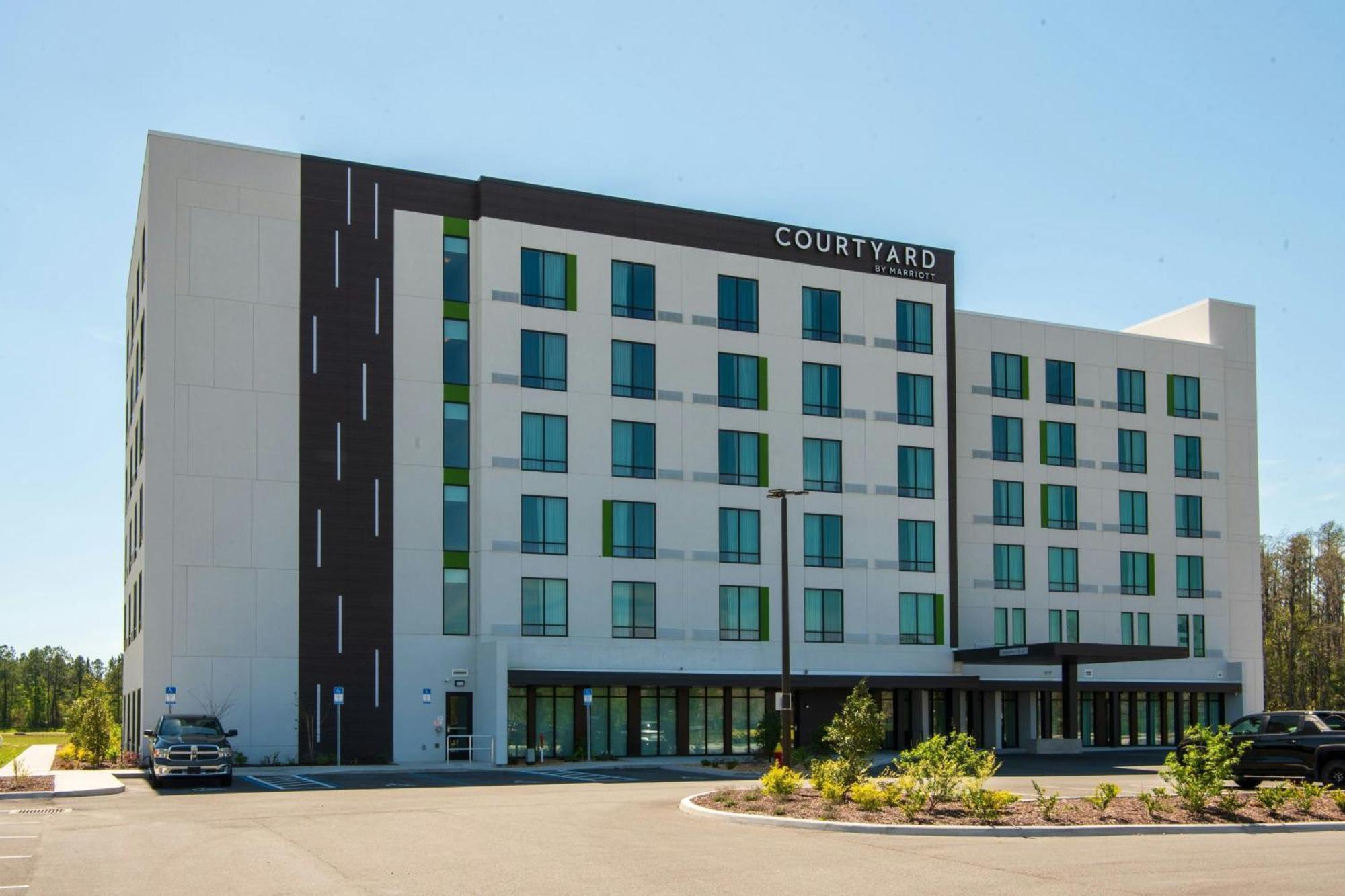 Courtyard By Marriott Lake Stadt Exterior foto